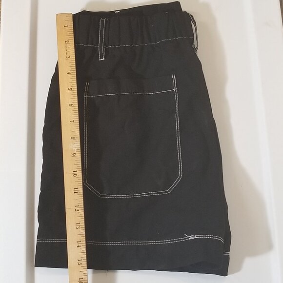 Who What Wear Medium Size Shorts – Stylish & Comfortable - Picture 4 of 4